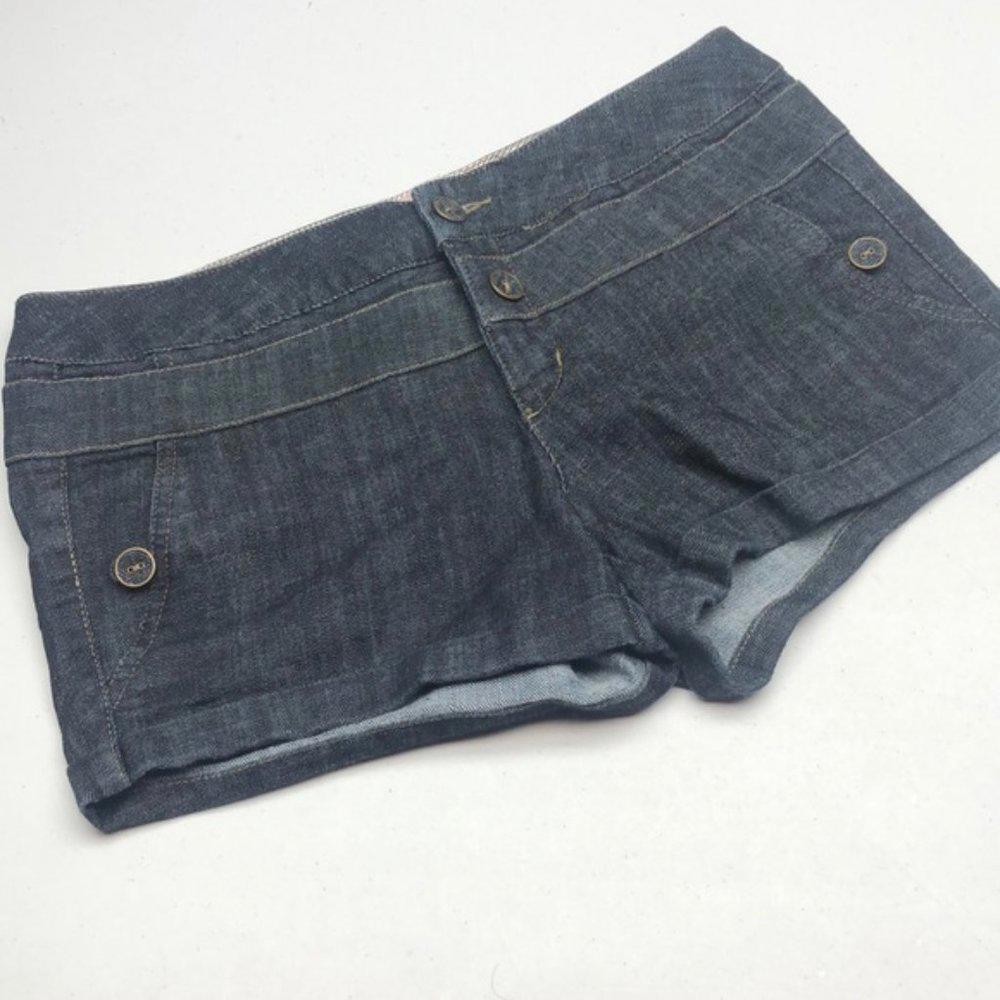 LIKE NEW DESIGNER BOOM BOOM JEANS DRESS DENIM SHORTS 5/27 😎